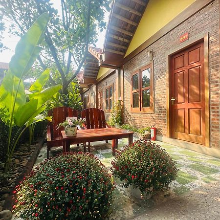 Lodge By Tam Coc Lake 宁平 外观 照片