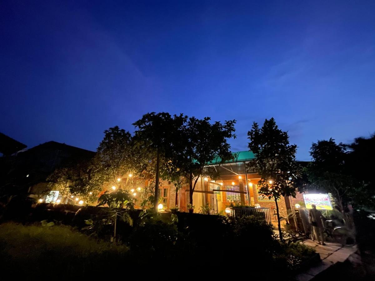 Lodge By Tam Coc Lake 宁平 外观 照片