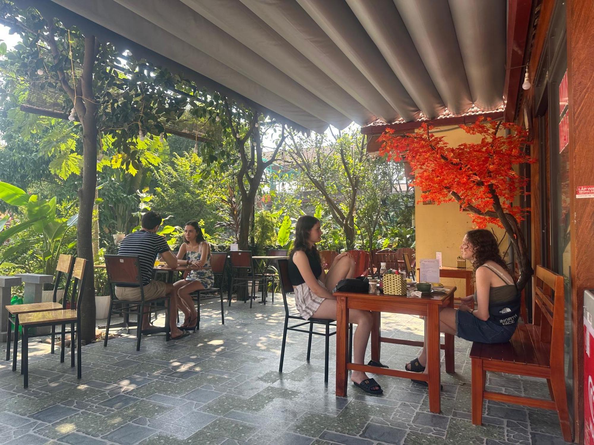 Lodge By Tam Coc Lake 宁平 外观 照片