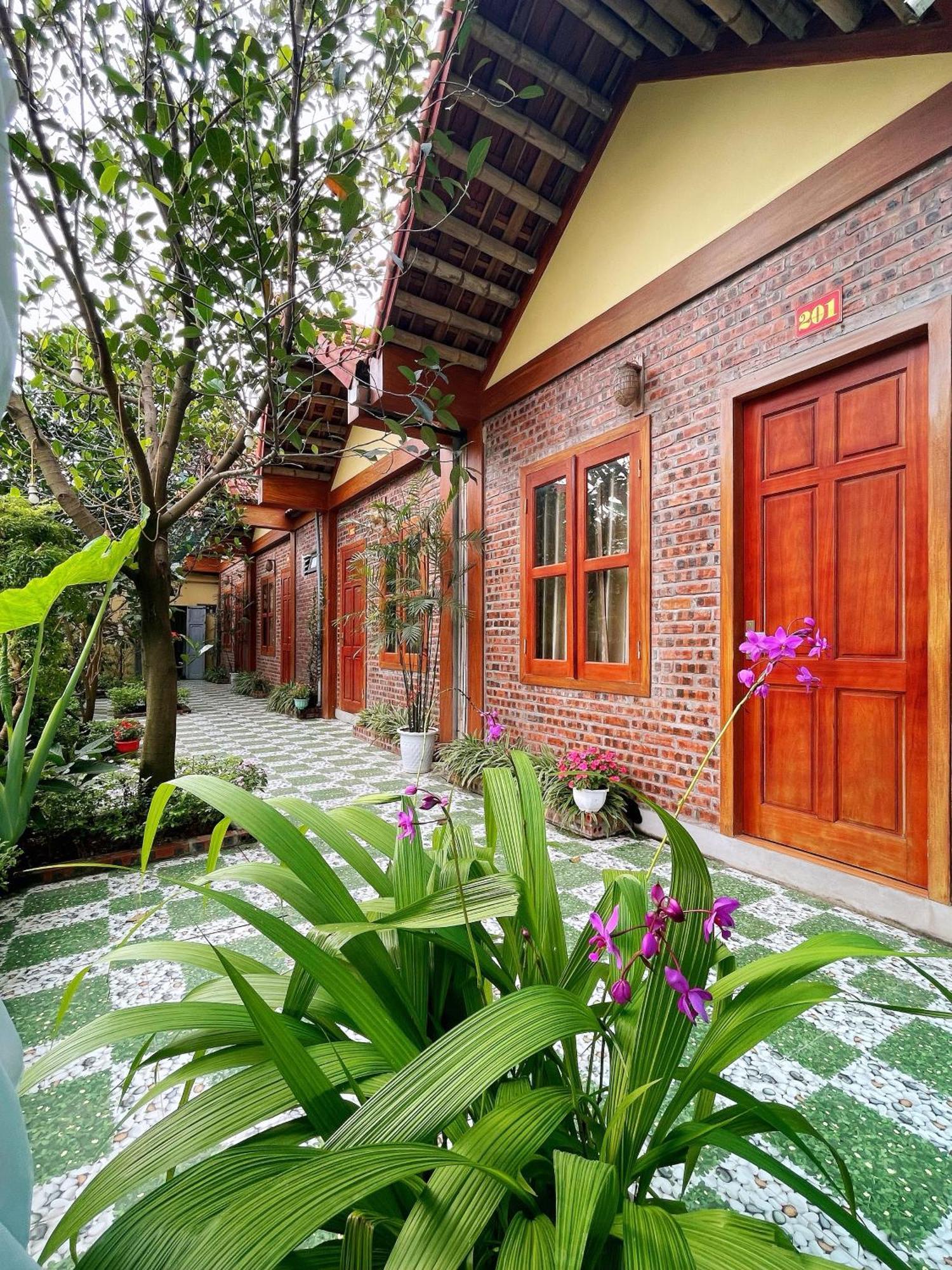 Lodge By Tam Coc Lake 宁平 外观 照片